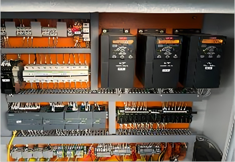 2W+1S Chiller system with primary pumps integrated with Chiller plant Manager (CPM)