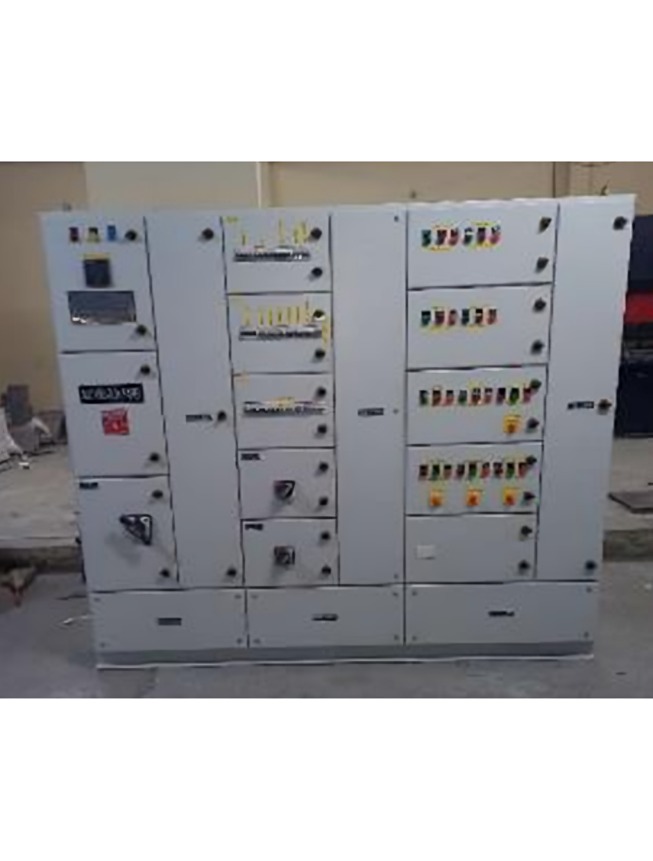 600 AMPERE DISTRIBUTION ELECTRICAL CONTROL PANELS