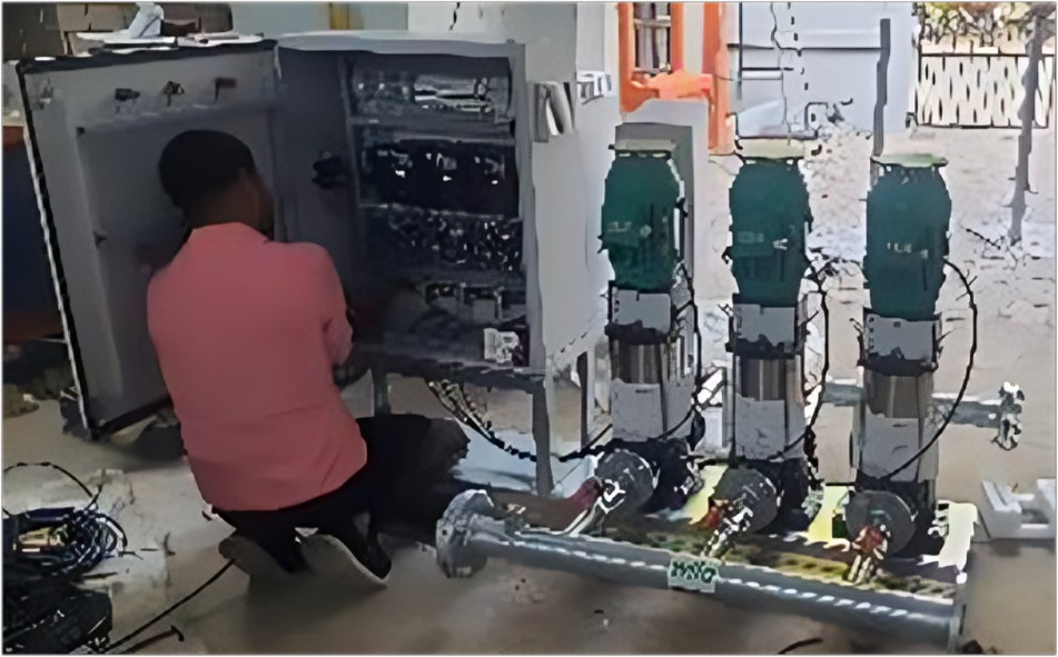 4 Pumps Multi VFD control Panel